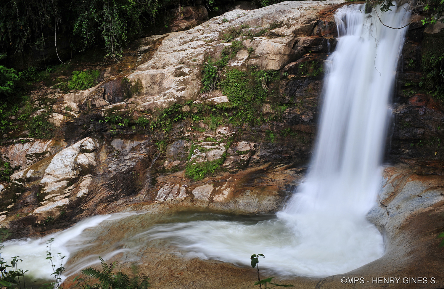 CATARATA IMPERITAJA TINA DE PIEDRA - FULL DAY 2024